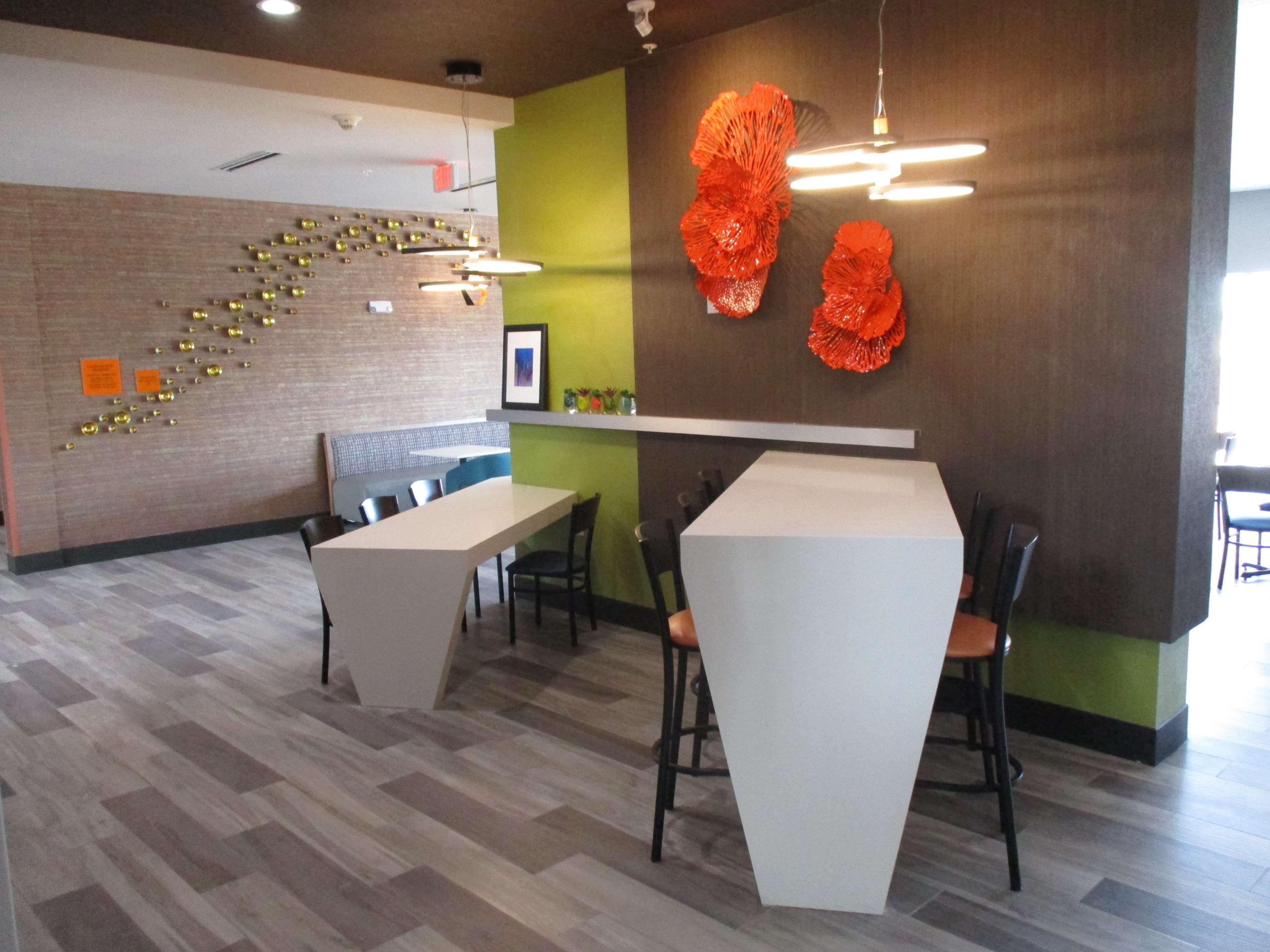 Best Western Plus Coweta'S 1St Hotel Экстерьер фото