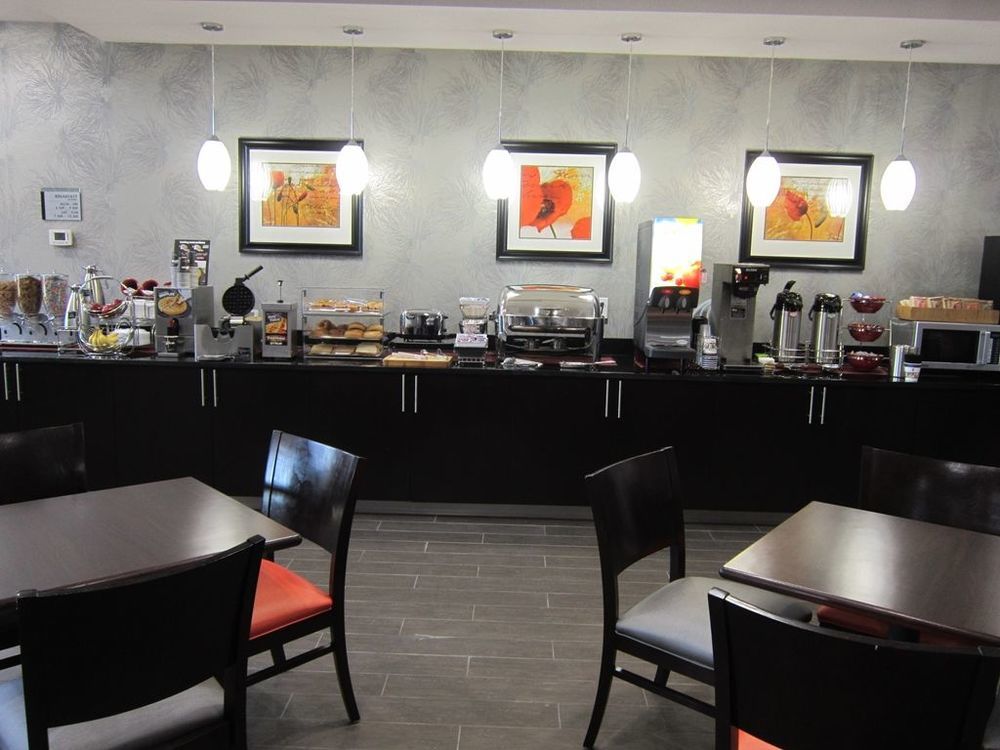 Best Western Plus Coweta'S 1St Hotel Ресторан фото